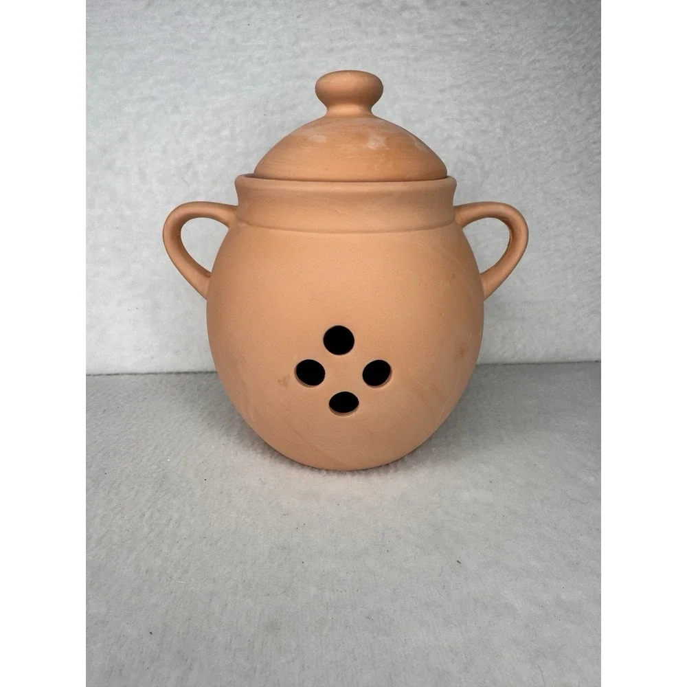 Terracotta Garlic Keeper with Lid & Handles Boston Warehouse